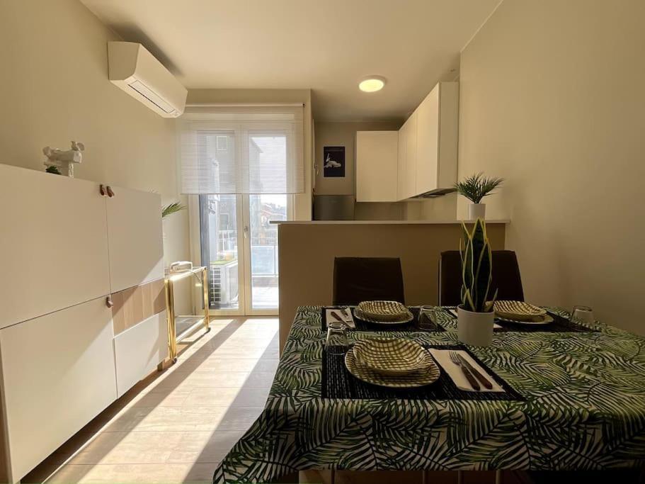 Elegante Appartamento Milano Linate Exterior photo