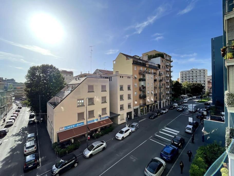 Elegante Appartamento Milano Linate Exterior photo