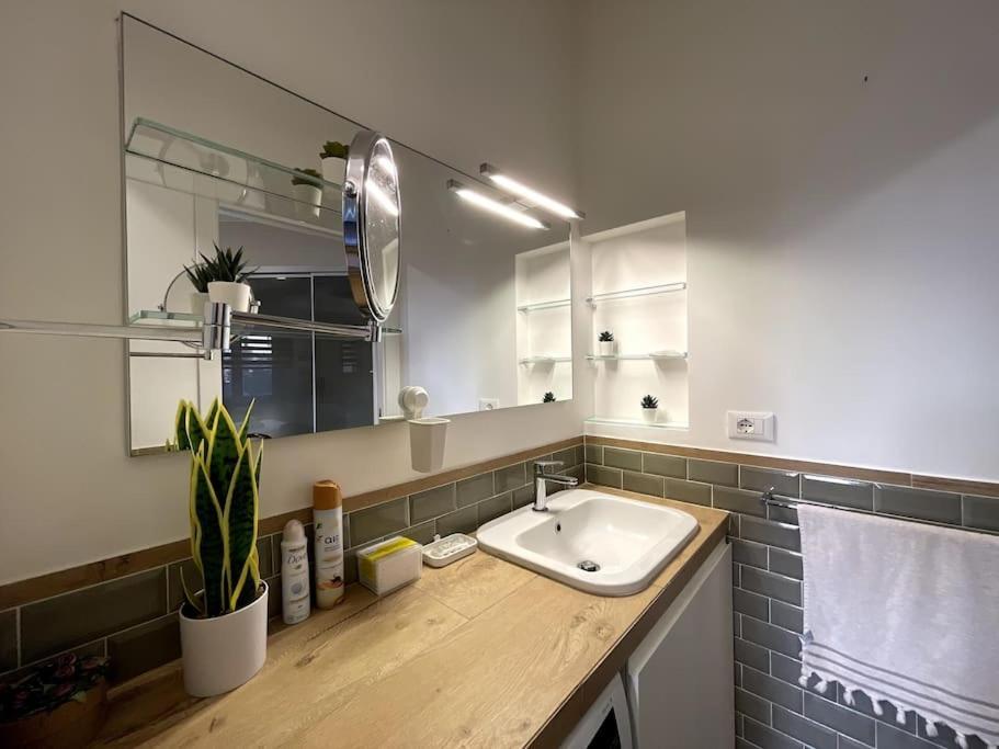 Elegante Appartamento Milano Linate Exterior photo